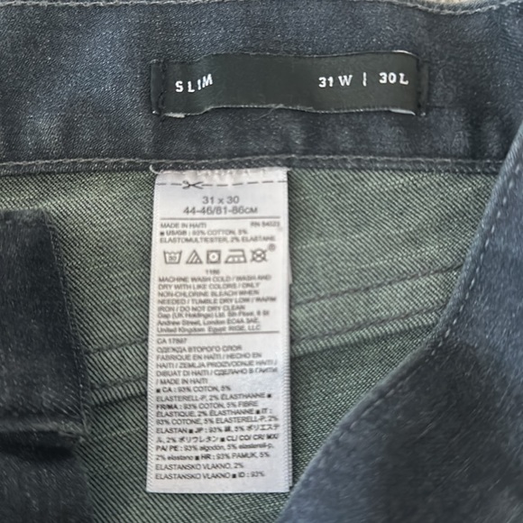 Like new banana republic black jeans… stretch material so super comfy - Picture 3 of 4
